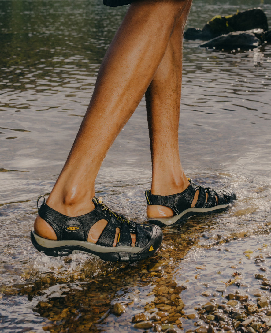 Men's Newport H2 Sandal | India Ink/Rust - Image 8